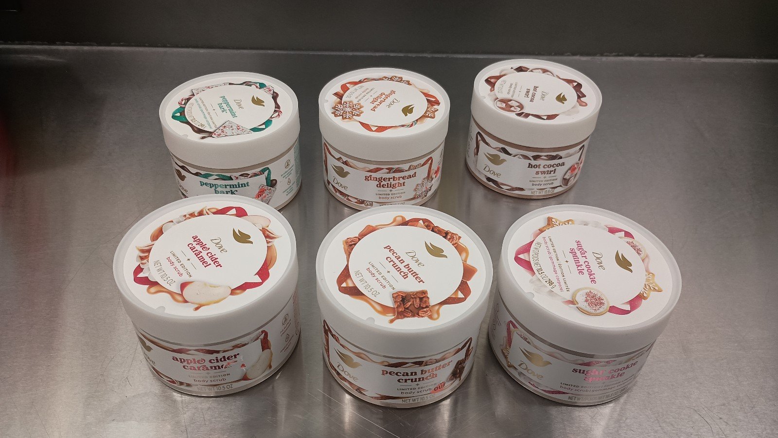 New Dove Beauty Limited Edition Holiday TREAT BODY SCRUB BUNDLE 10.5oz X6
