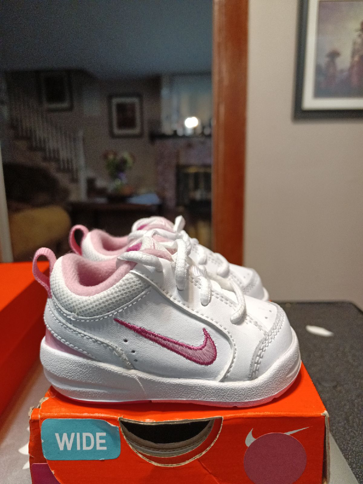 Nike pico 3 size 2c