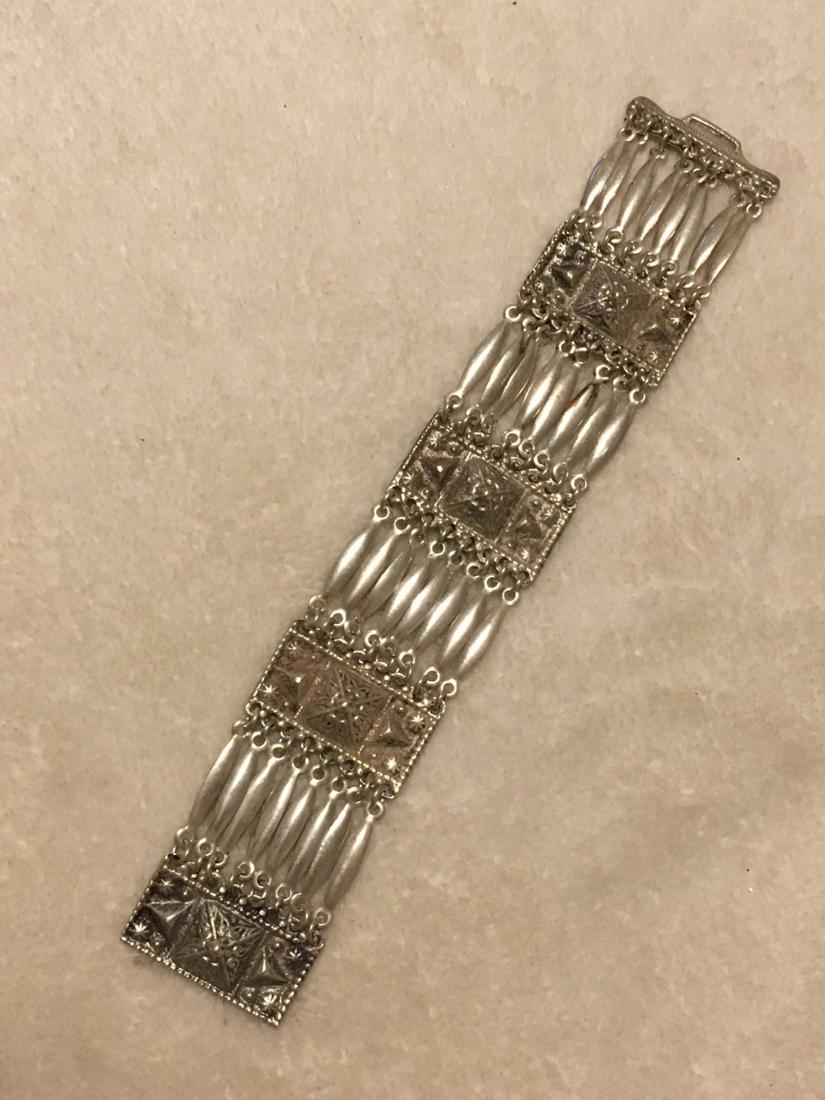 Vintage Mexican Silver Linked Tribal Reposse cuff bracelet