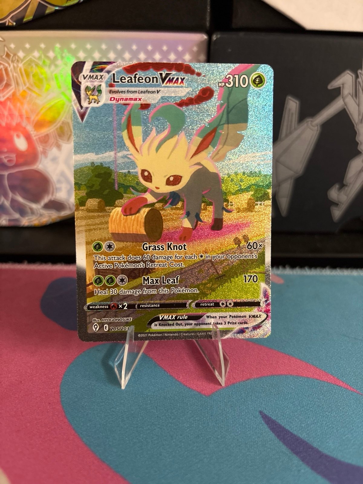 Leafeon VMAX (Alternate Art Secret) 205/203 Swsh07: Evolving Skies Holo