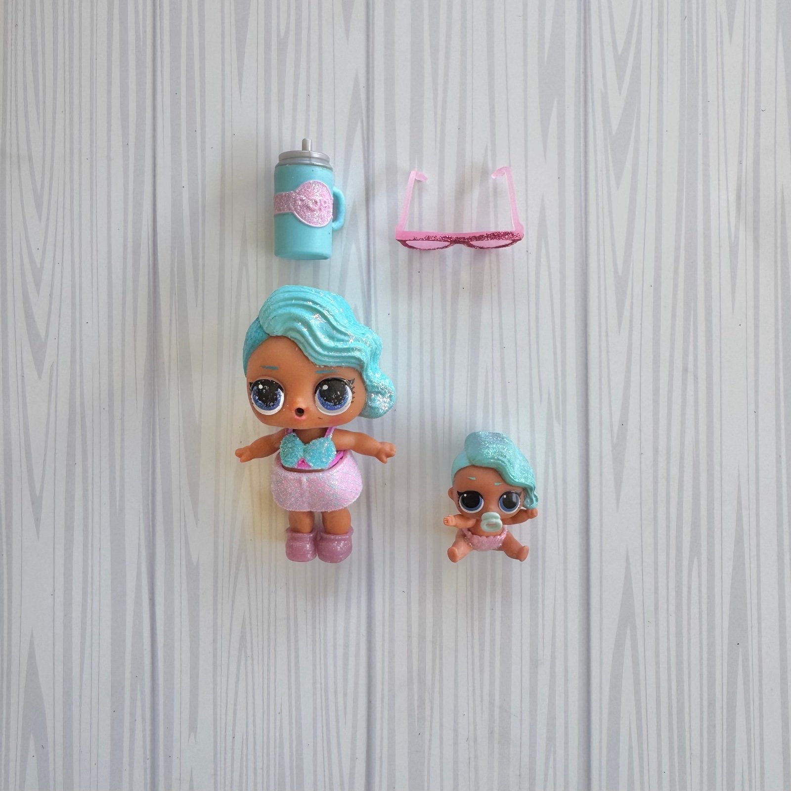Lol Surprise Doll Splash Queen Bling Series and Lil Splash Queen