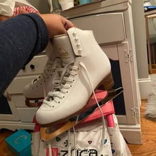 Jackson Mistique Ice Skates