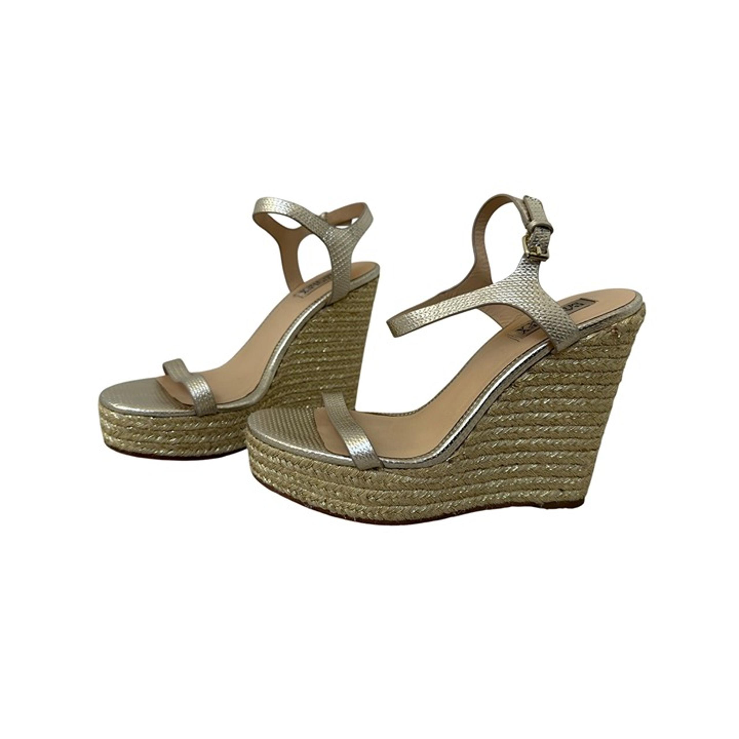Badgley Mischka Clea Espadrille Wedge Sandals Sz 7.5 Metallic Gold Platform Shoe