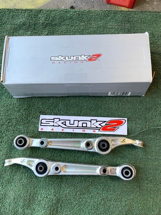 Skunk2 96-00 Honda Civic Front Lower Control Arm - Hard Rubber Bushing Brand New