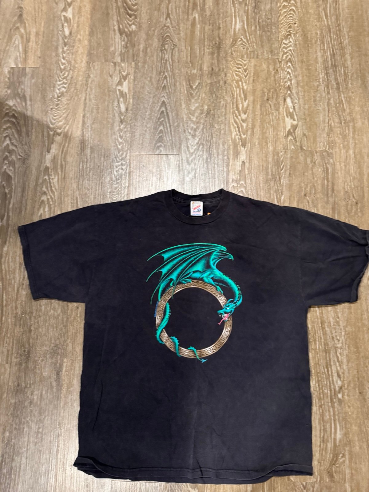 Hewlin Design 90s vintage t-shirt size XL Jerzeez