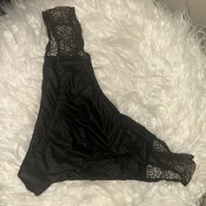 Beach bunny black lace bikini bottoms
