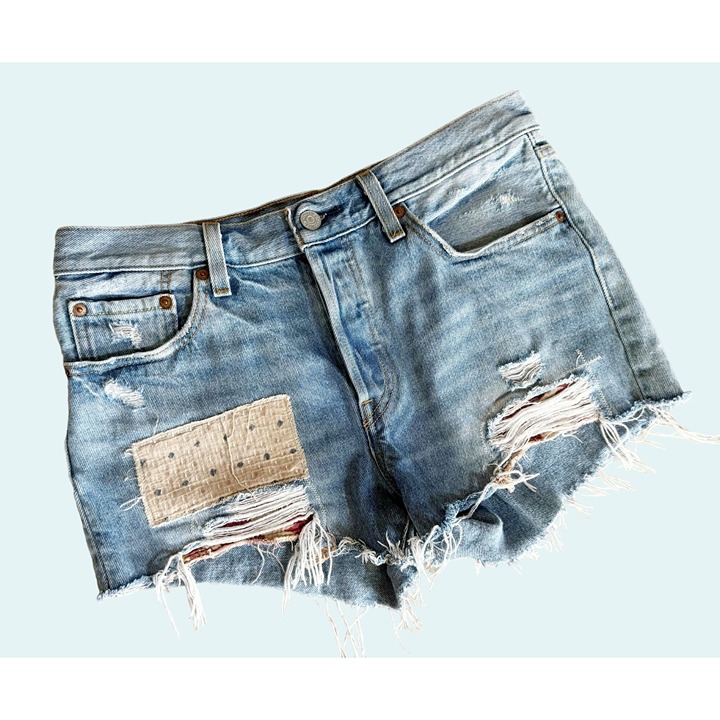 LEVI'S 501 Cut Off Button Fly Patchwork Distressed Shorts Size 28