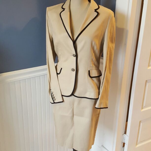 Taupe linen suit