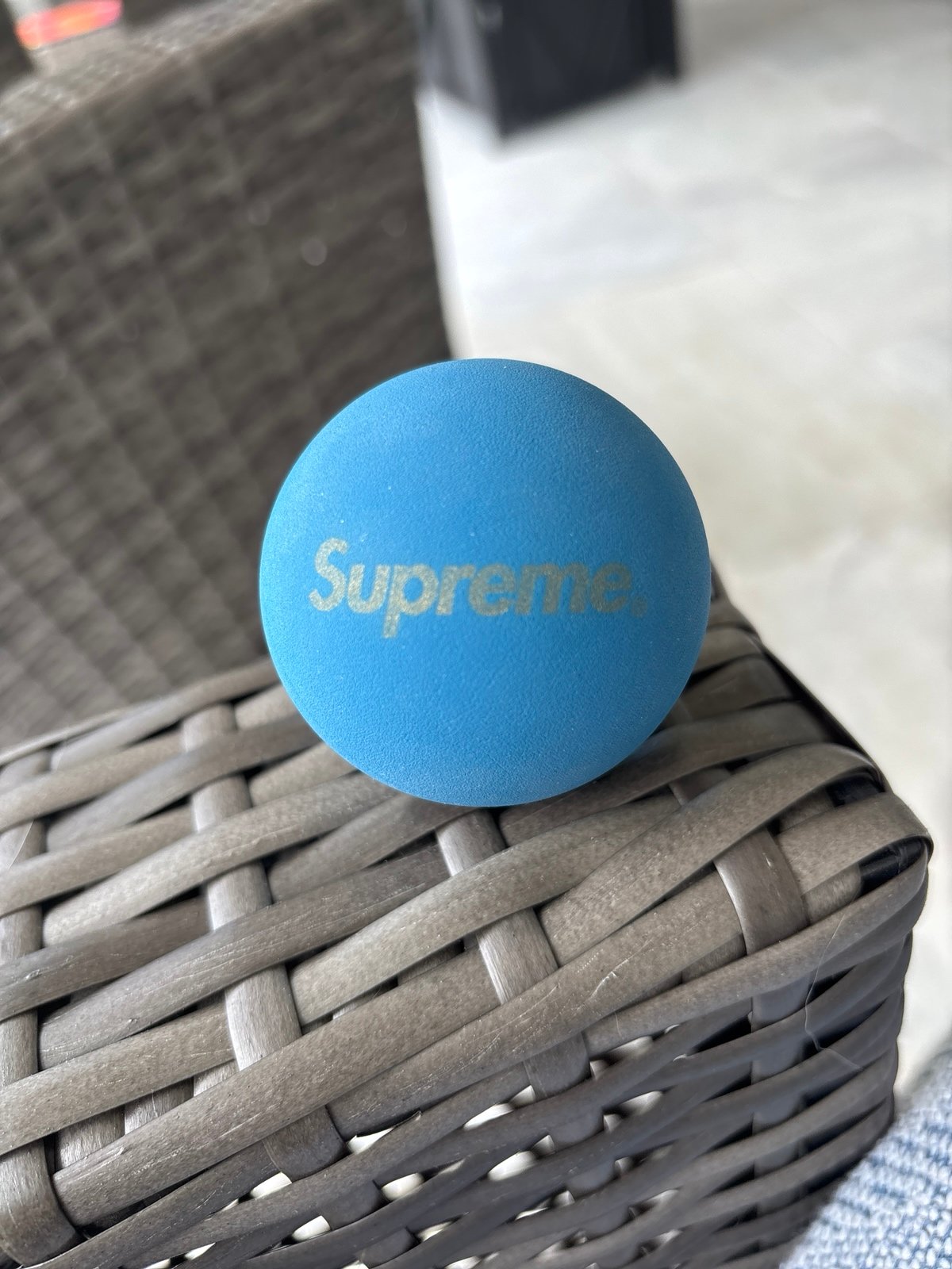 Supreme Bouncy Ball /Handball