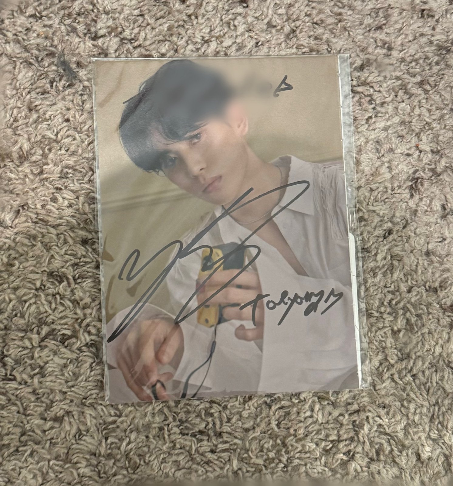 SF9 Taeyang RPM era Signed Fansign Page + Doodled PC