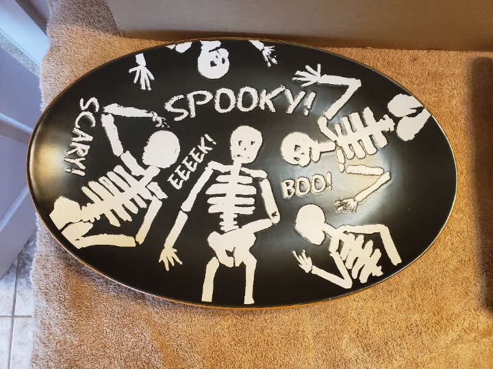 Ceramic Halloween Serving Platter Tray Skeletons Spooky Scary inHomestylez