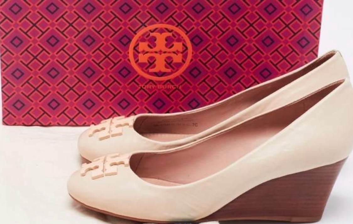 Tory Burch Cream Wedge Pumps Heels Size 9.5 M