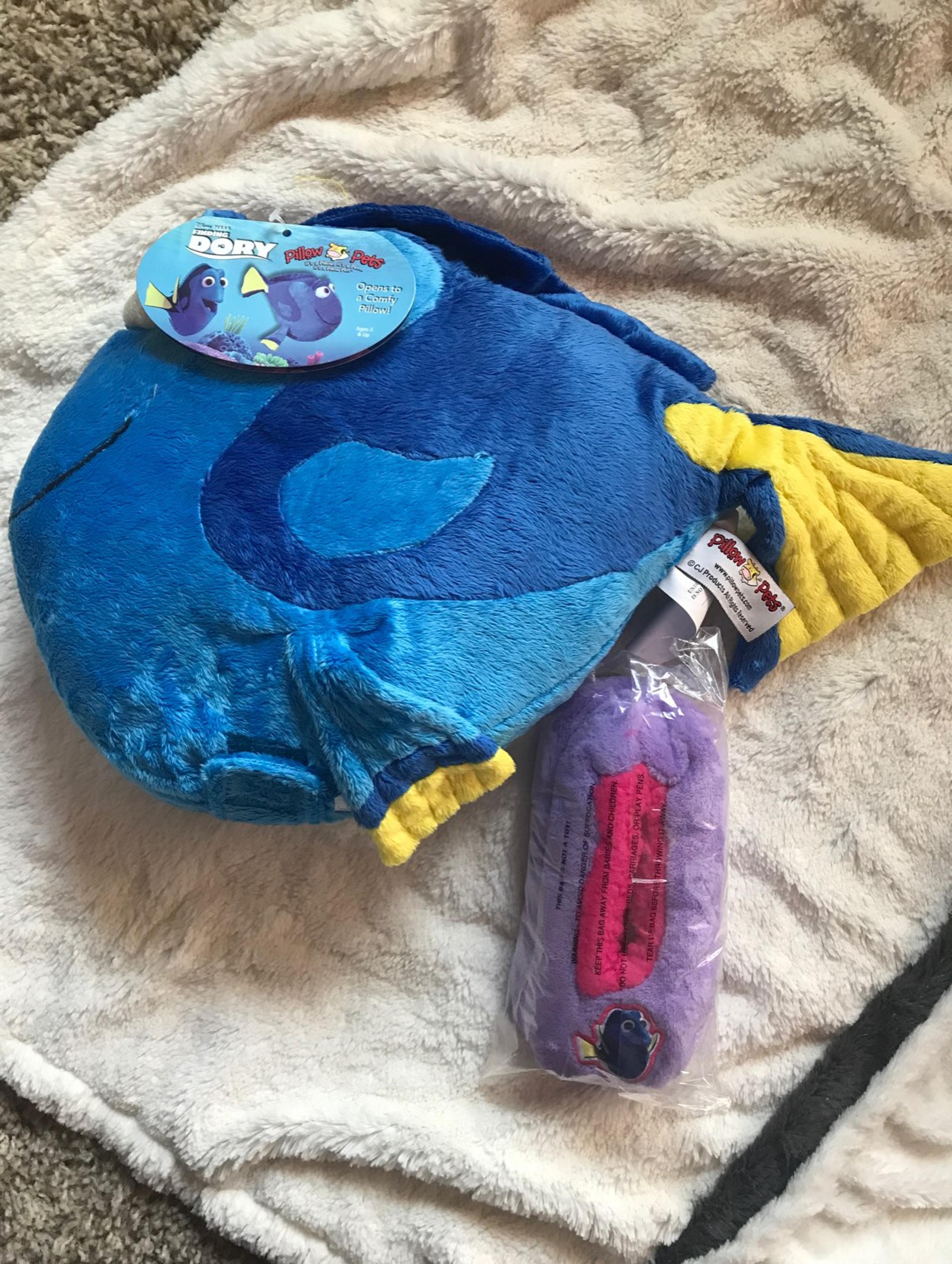 Findjng dory pillow pet slipper socks NE