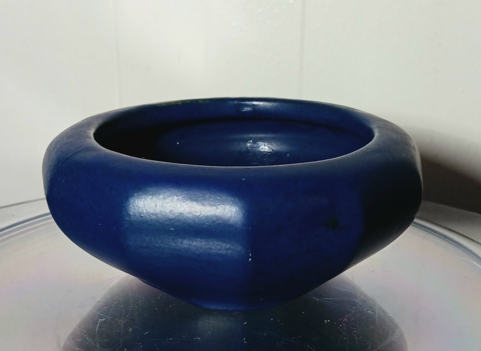 Brush Pottery Colonial Era Mat Blue Low Bowl 1920s