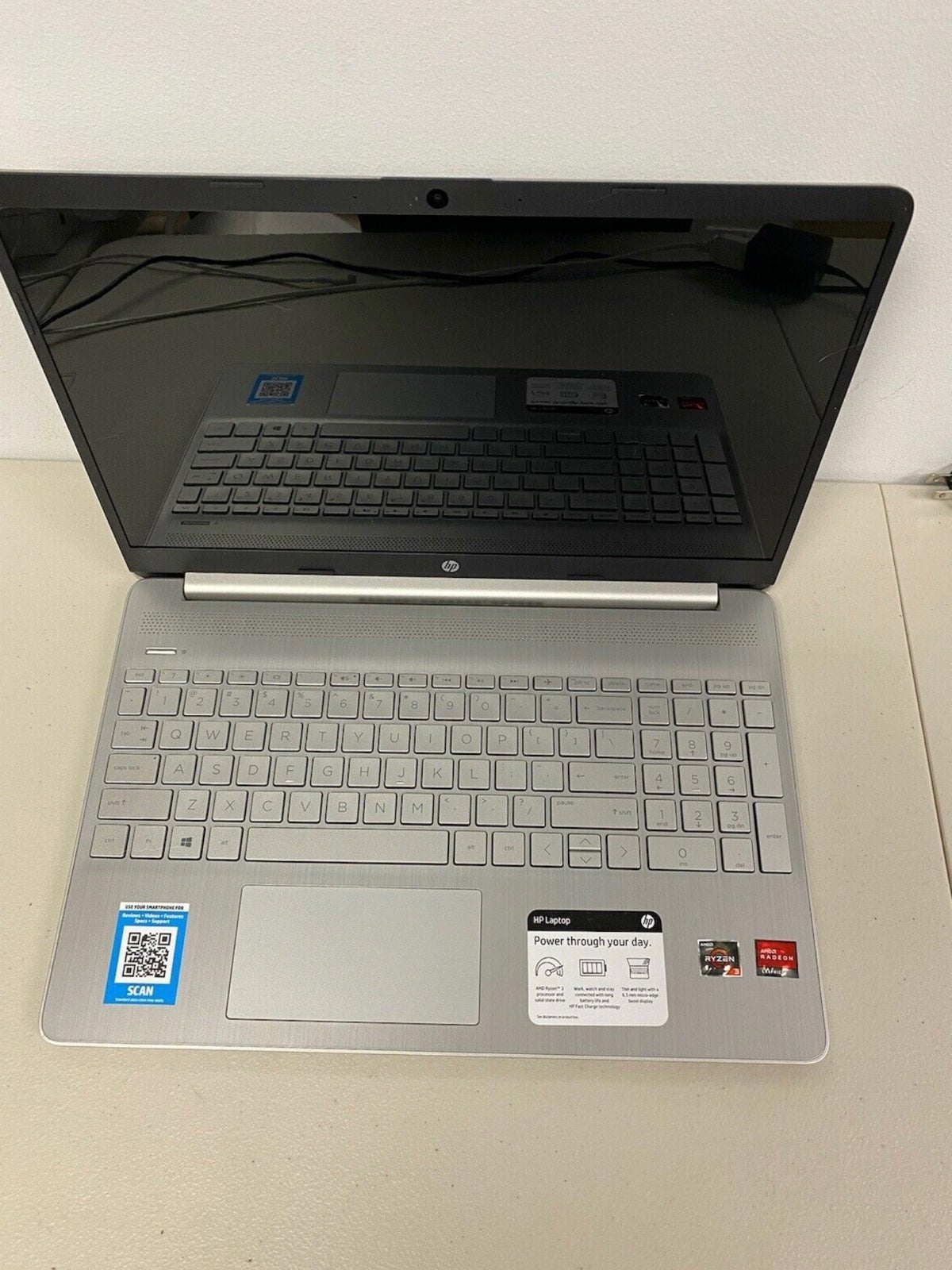 HP 15-ef1044nr 128GB SSD 15.6 Screen 4GB Memory Silver Windows 10/11