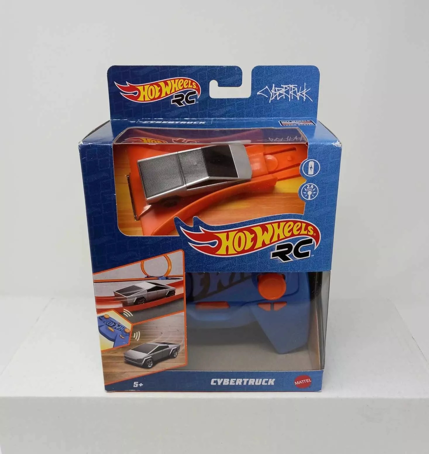 Mattel Hot Wheels x Tesla R/C 1:64 Tesla Cyber Truck
