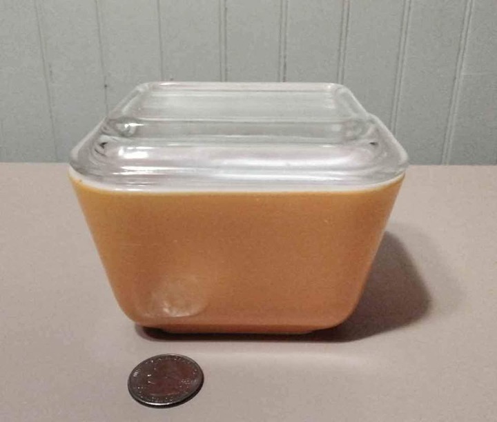 Vintage Pyrex Friendship Bright Orange Refrigerator Dish #501 with Lid