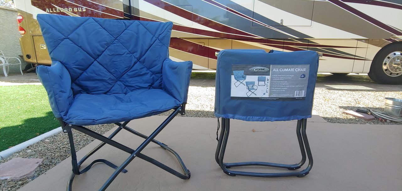 2 New folding camping chairs + 2 beach chairs