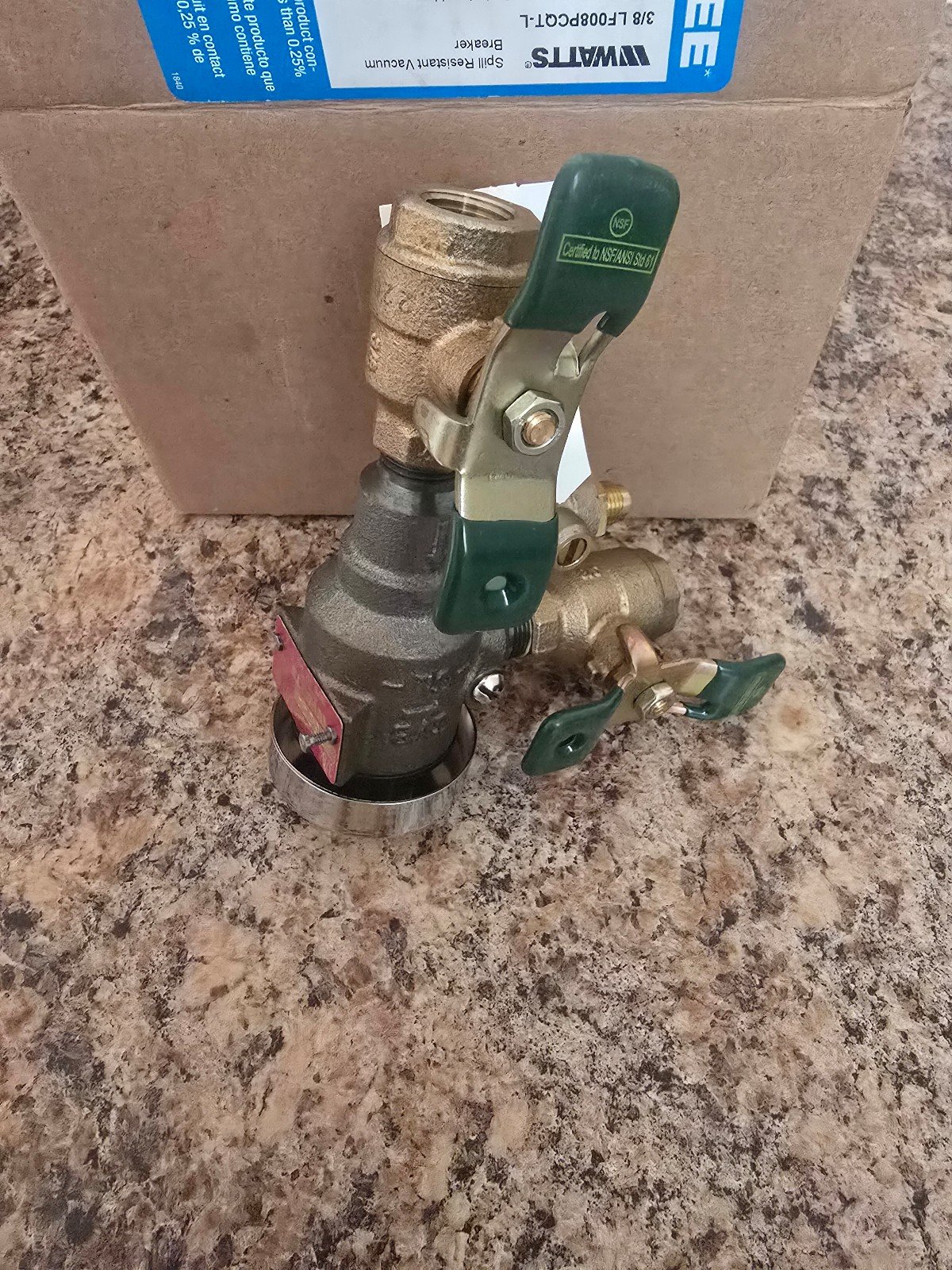 Watts spill resistant Vacuum breaker