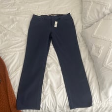 BRAND NEW-Banana Republic slim fit traveler jeans (blue) size:34W 30L