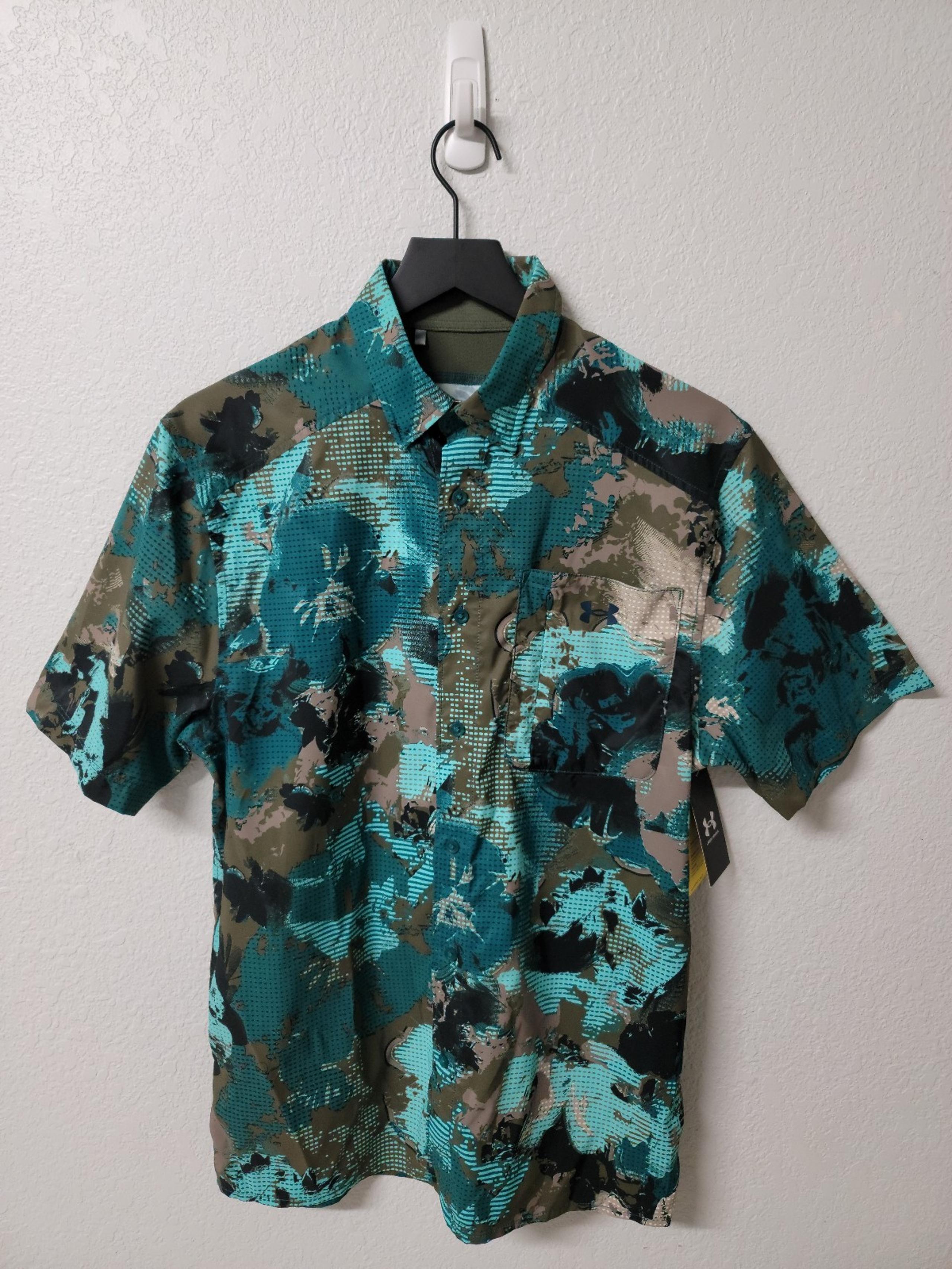 NWT Under Armour UA Men's Medium Dockside Teal Short Sleeve Button UPF 30 Shirt