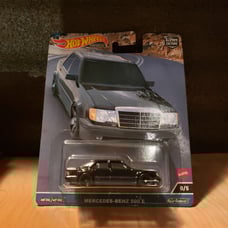 HW CANYON WARRIORS 0/5 MERCEDES-BENZ 500 E