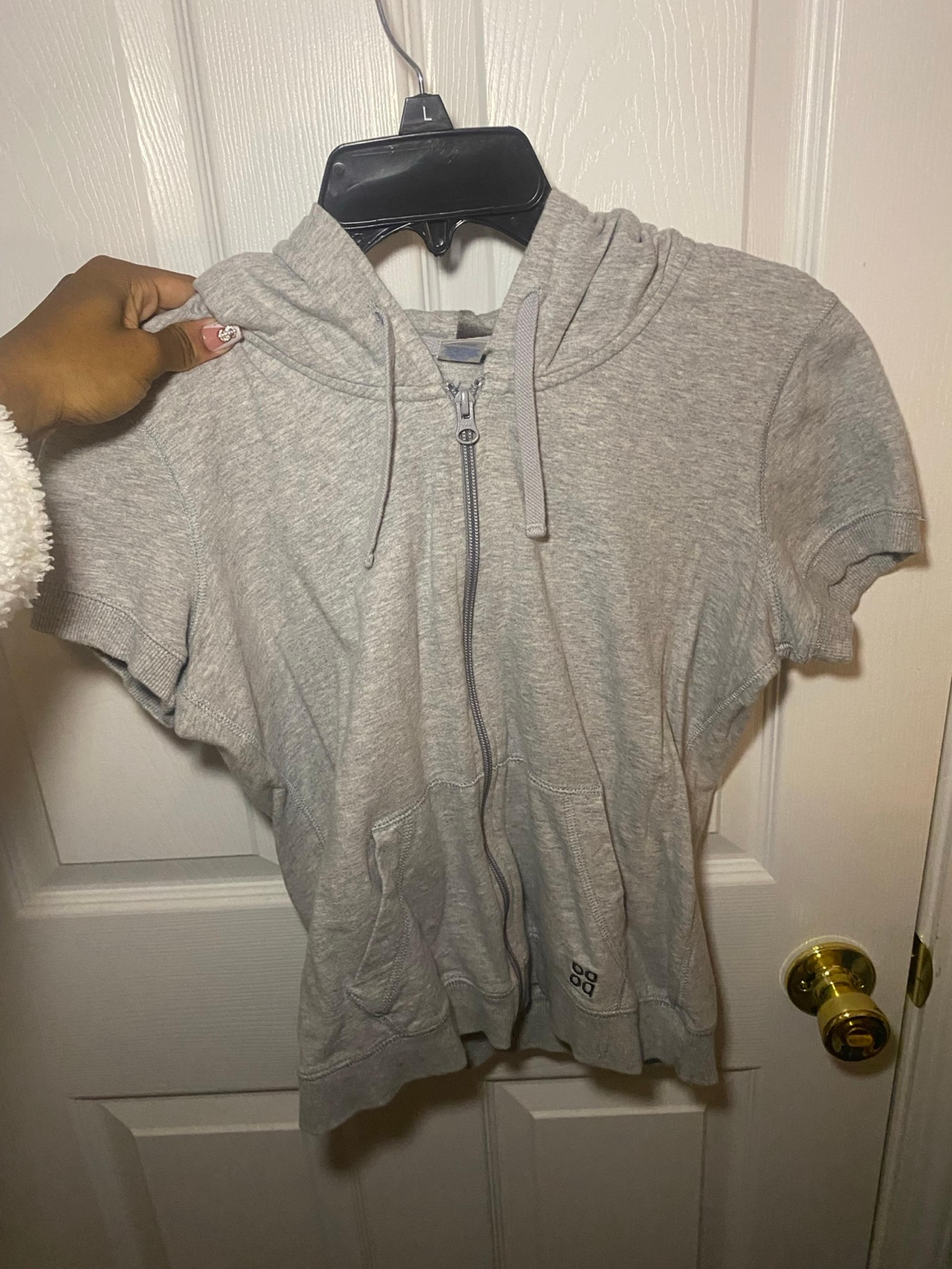 Y2k Shortsleeved Hoodie
