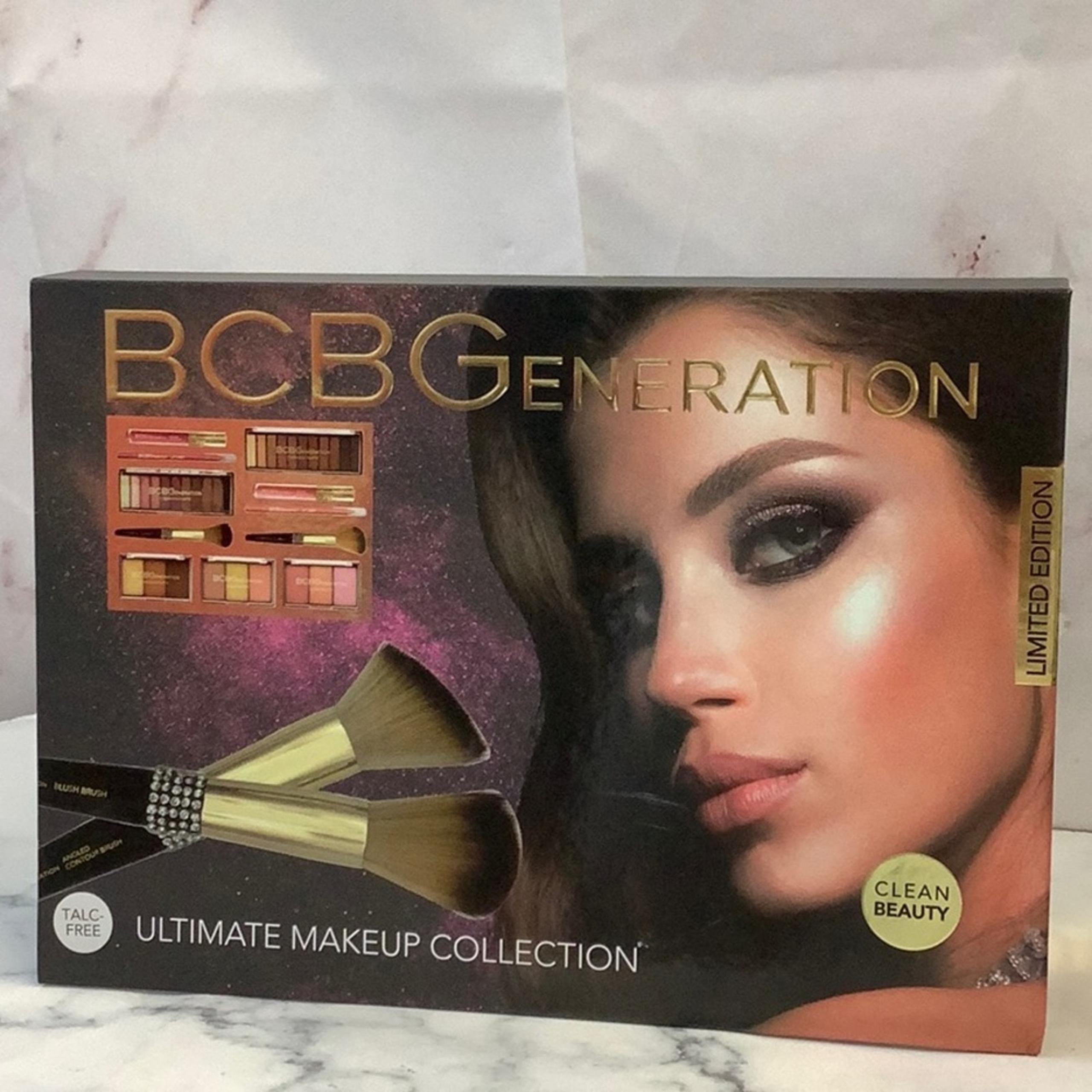 NWOT BCBGeneration Ultimate Makeup Collection Set of 11 pieces