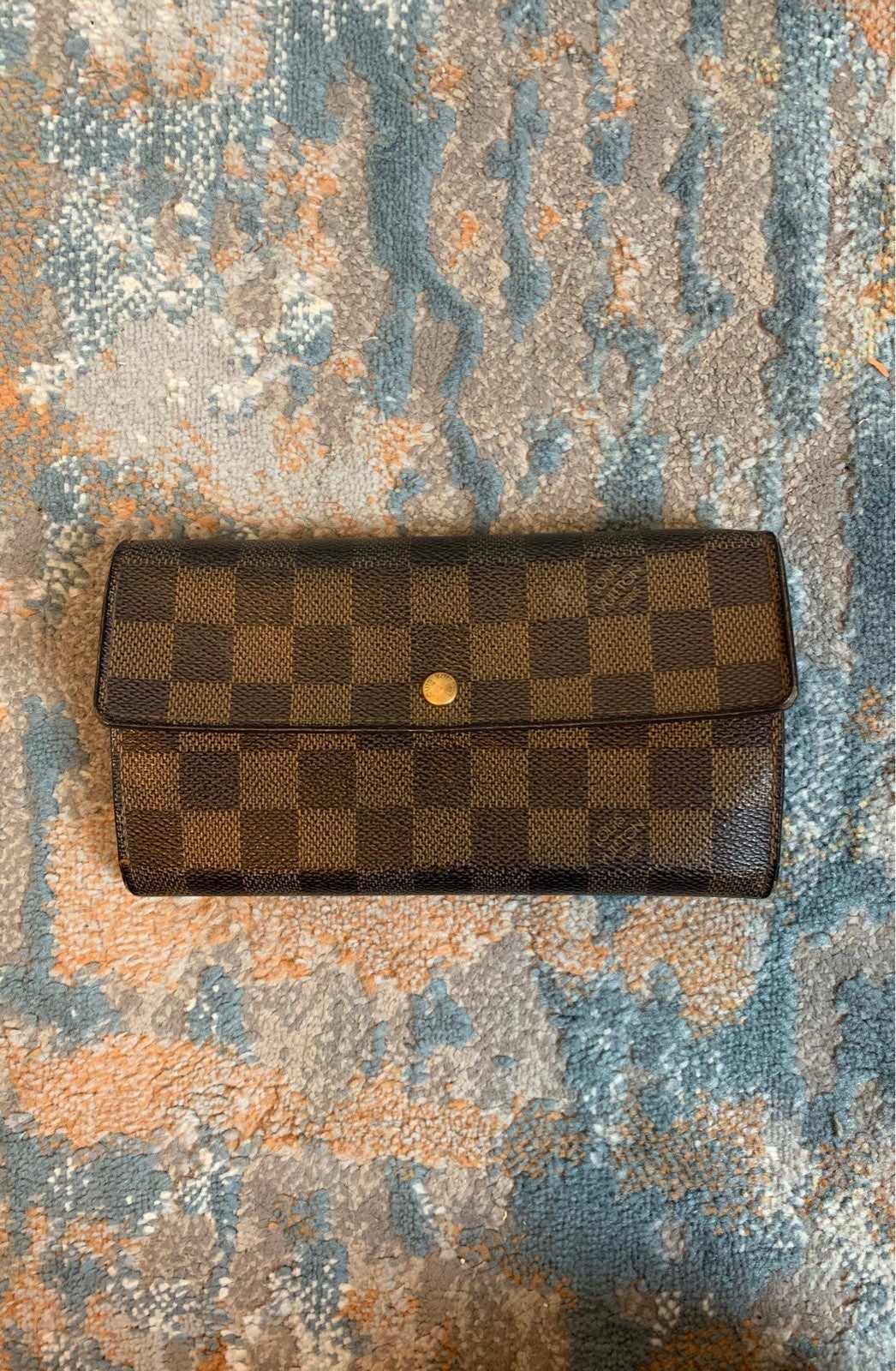 Louis Vuitton wallet women