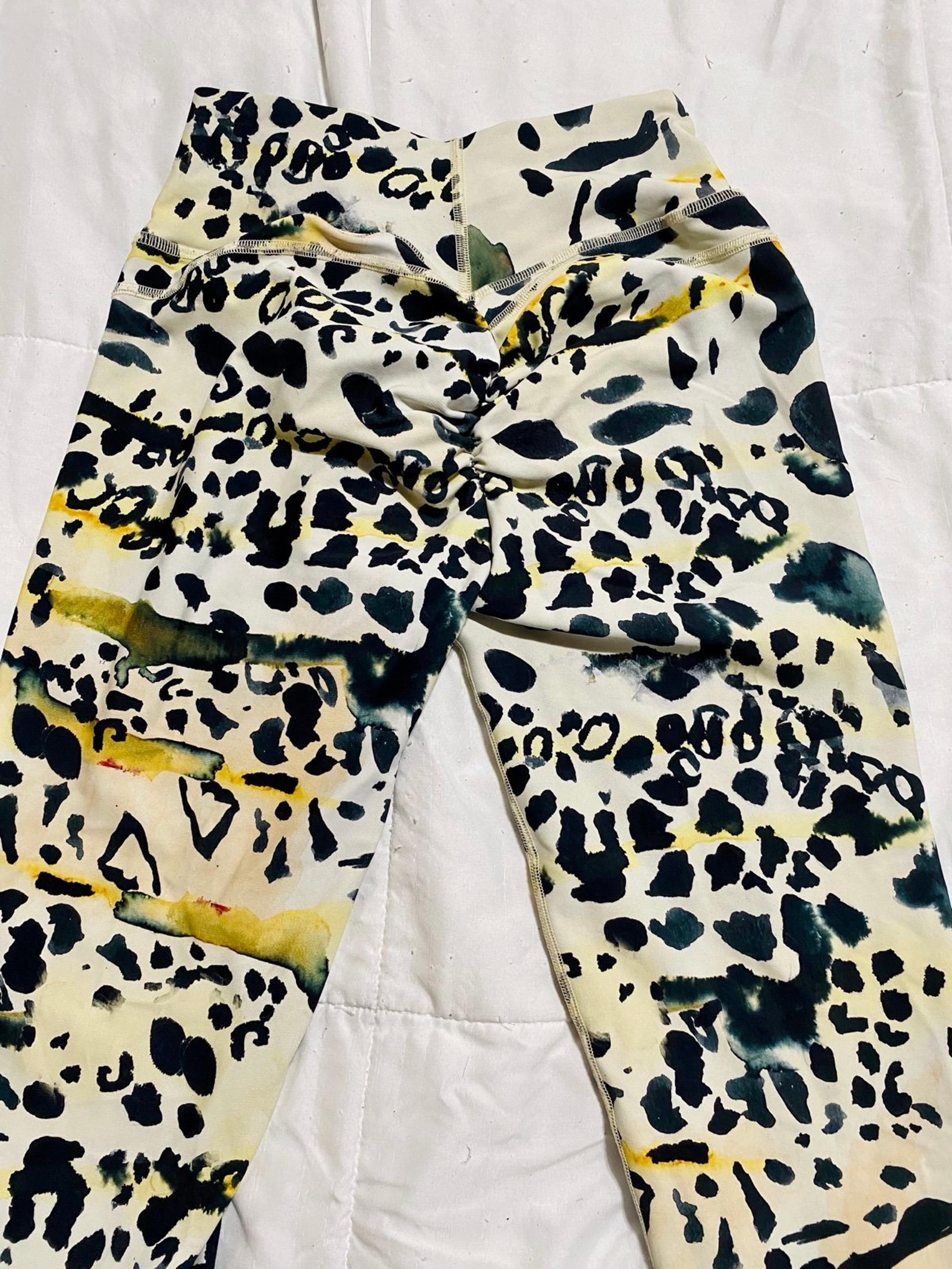 cls sportswear leopard leggings