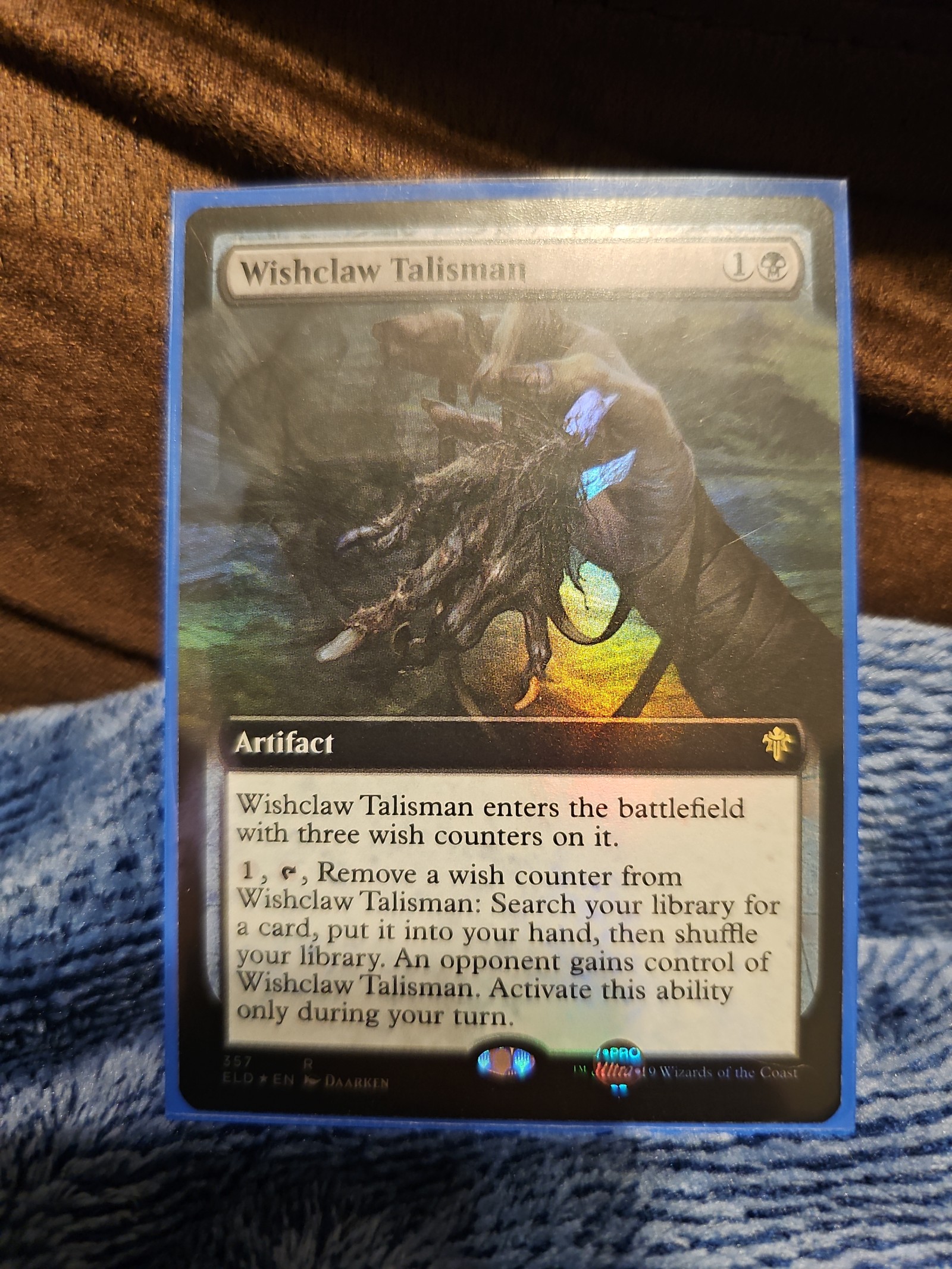 願い爪のタリスマン (Wishclaw Talisman) · Throne of Eldraine