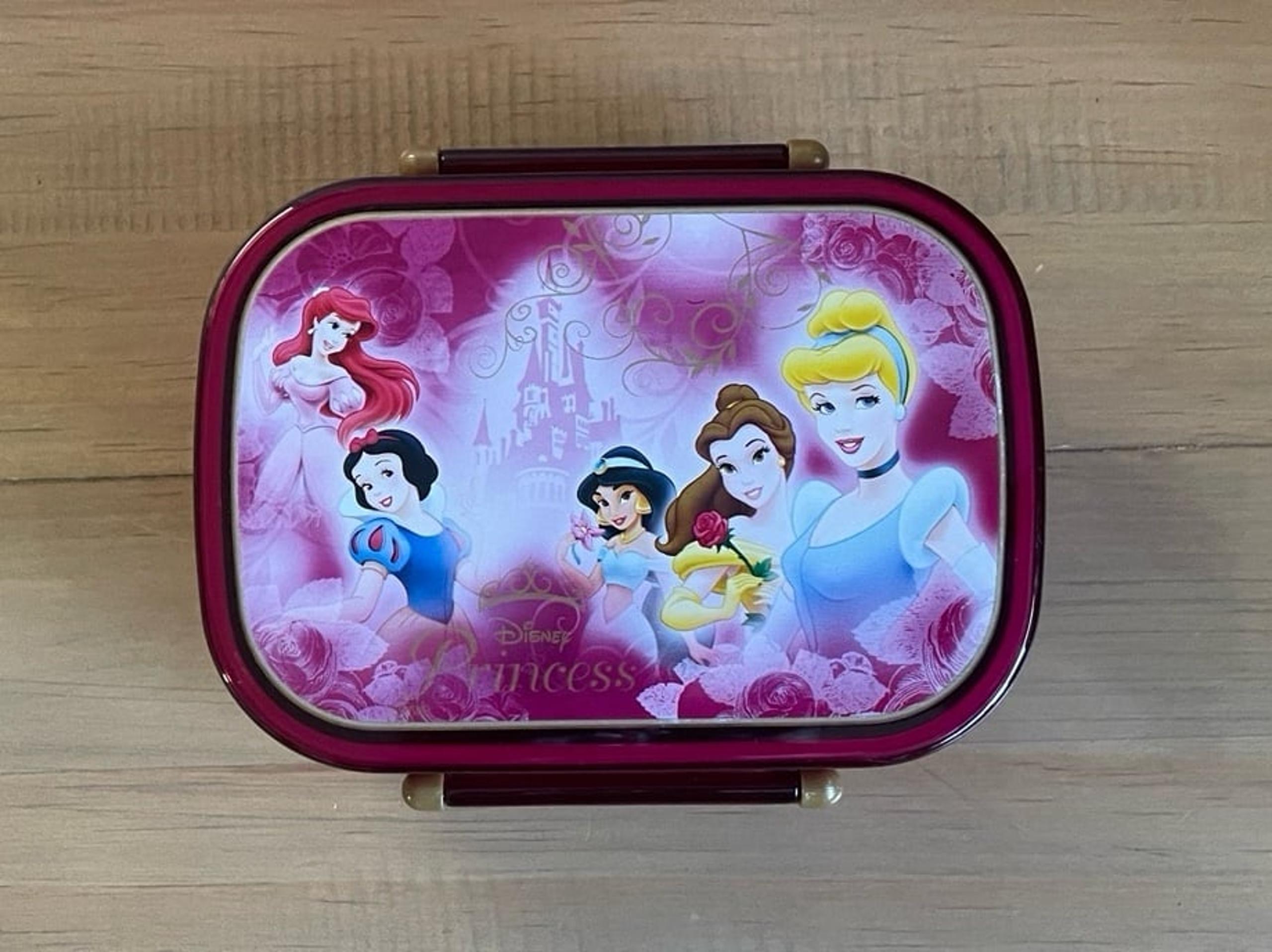 Vintage Disney Princesses Pink Lunch Box Storage Container