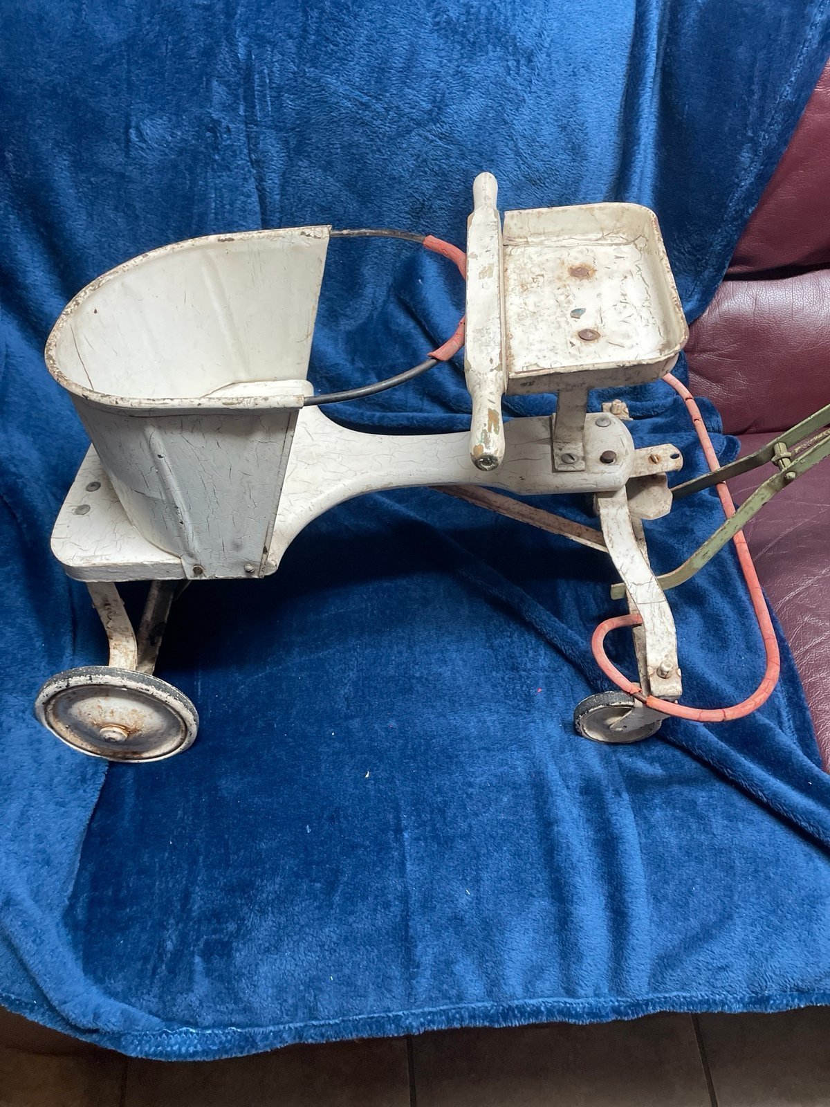 Vintage Baby Stroller Wonder Walker W Hamdle Circa 1930