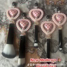 #M24 Pink Double Checkered Hearts Makeup Brush Set
