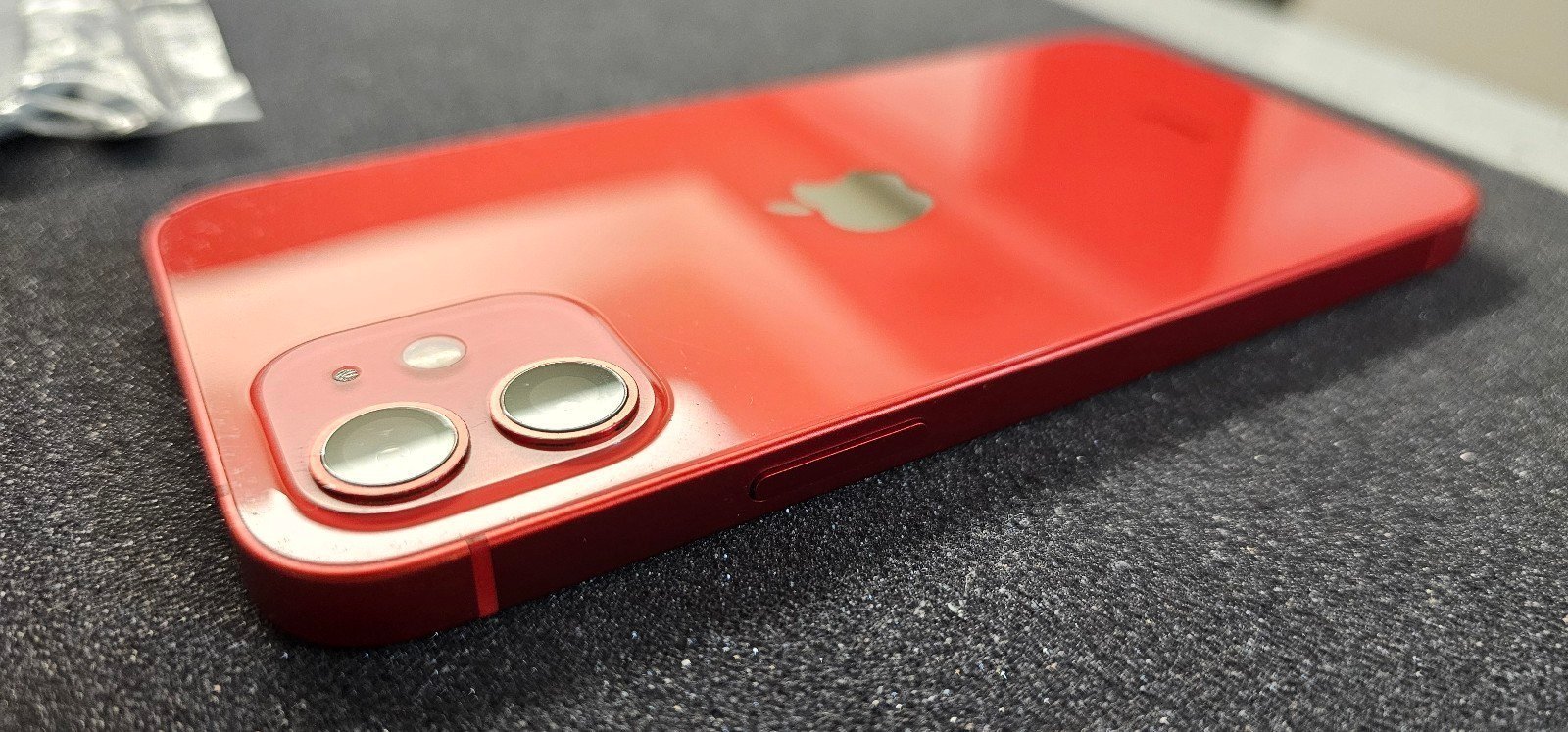Apple iPhone 12 128GB in (Product) RED GSM/CDMA Factory
