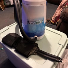 Therapy ice machine