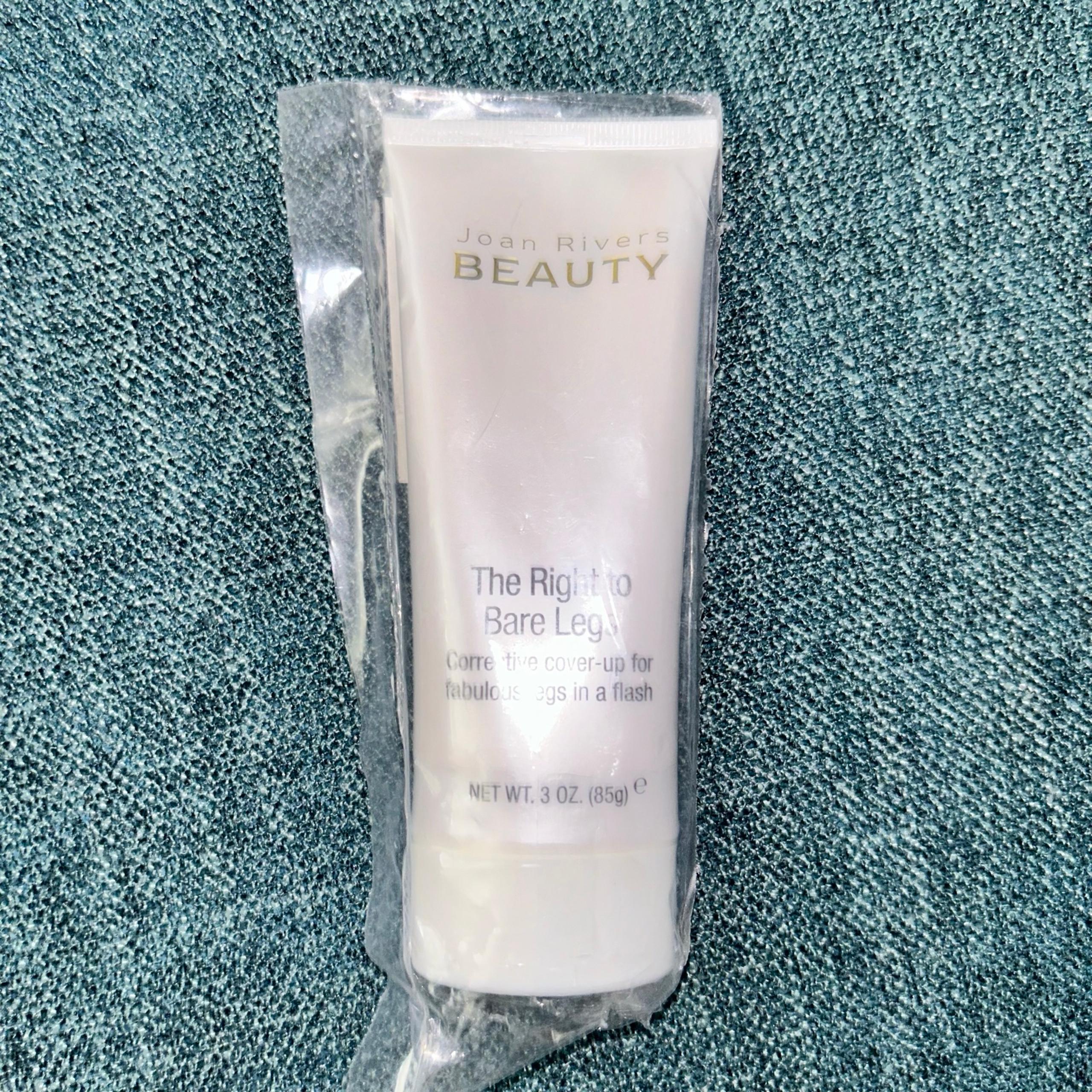Joan Rivers Beauty | The Right to Bare Legs