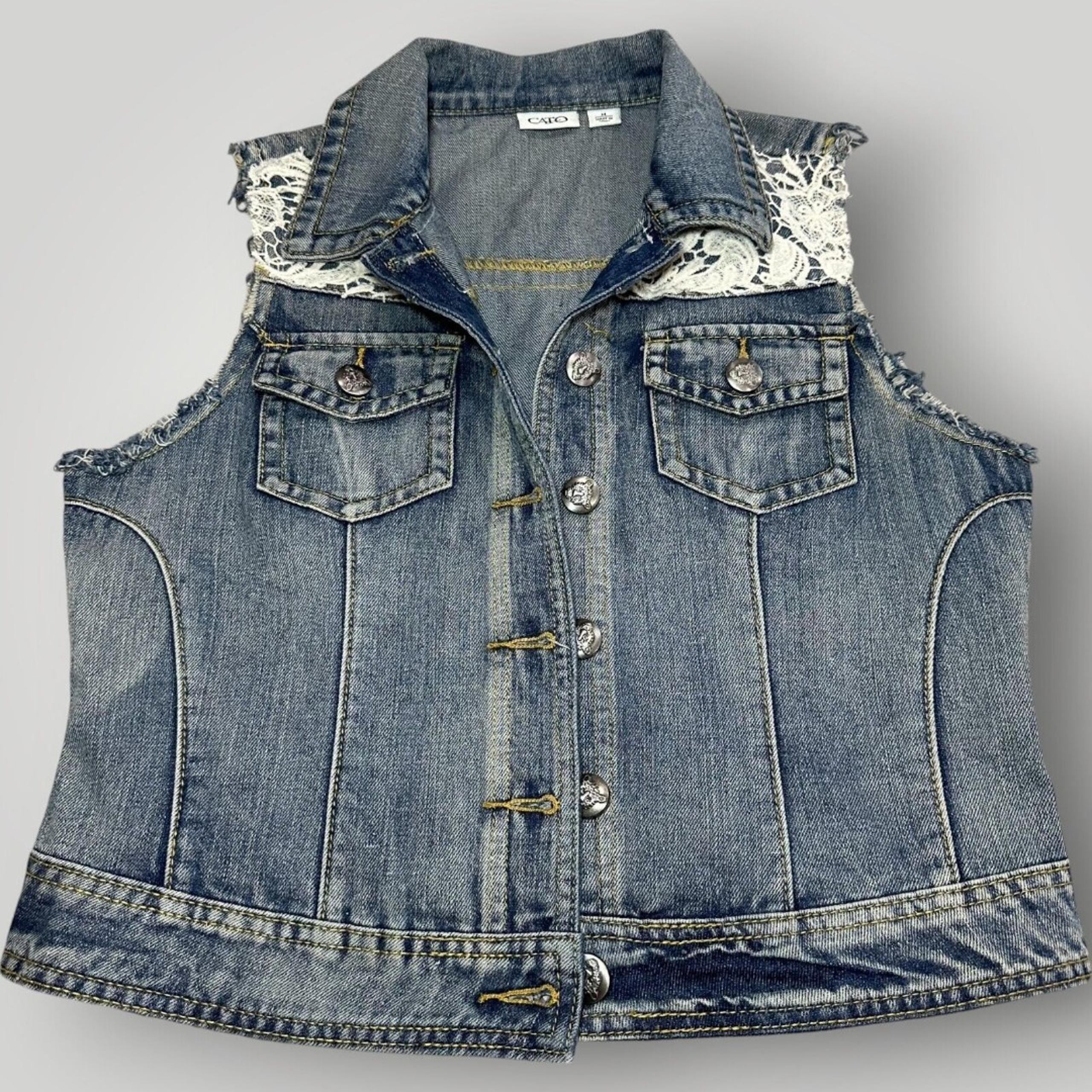 Cato Women's M Medium Blue Denim Lace Embellished Button Up Vest