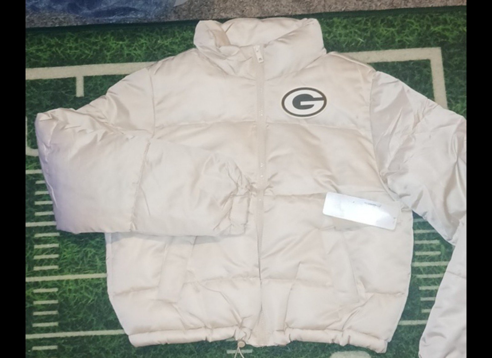 Green Bay Packers Women's Crop Top Full Zip Puffer Jacket Winter Coat NWT...Ship