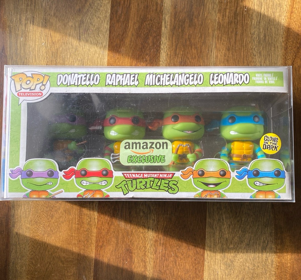 Funko Pop 4 pack. Teenage Mutant Ninja Turtles Glow in the dark grail .