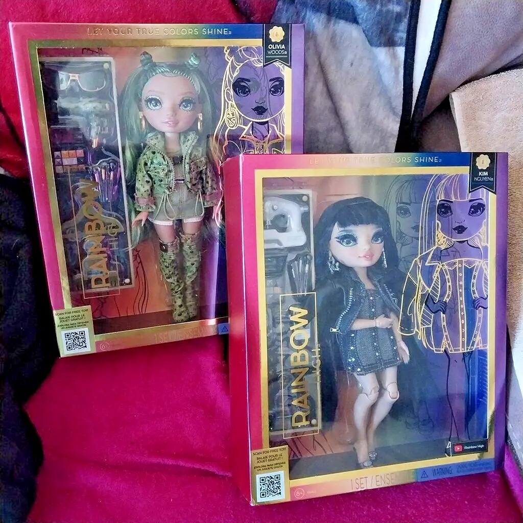 Lot (2) Rainbow High Dolls Olivia - Camo Green and Kim - Denim Blue 11 Inches