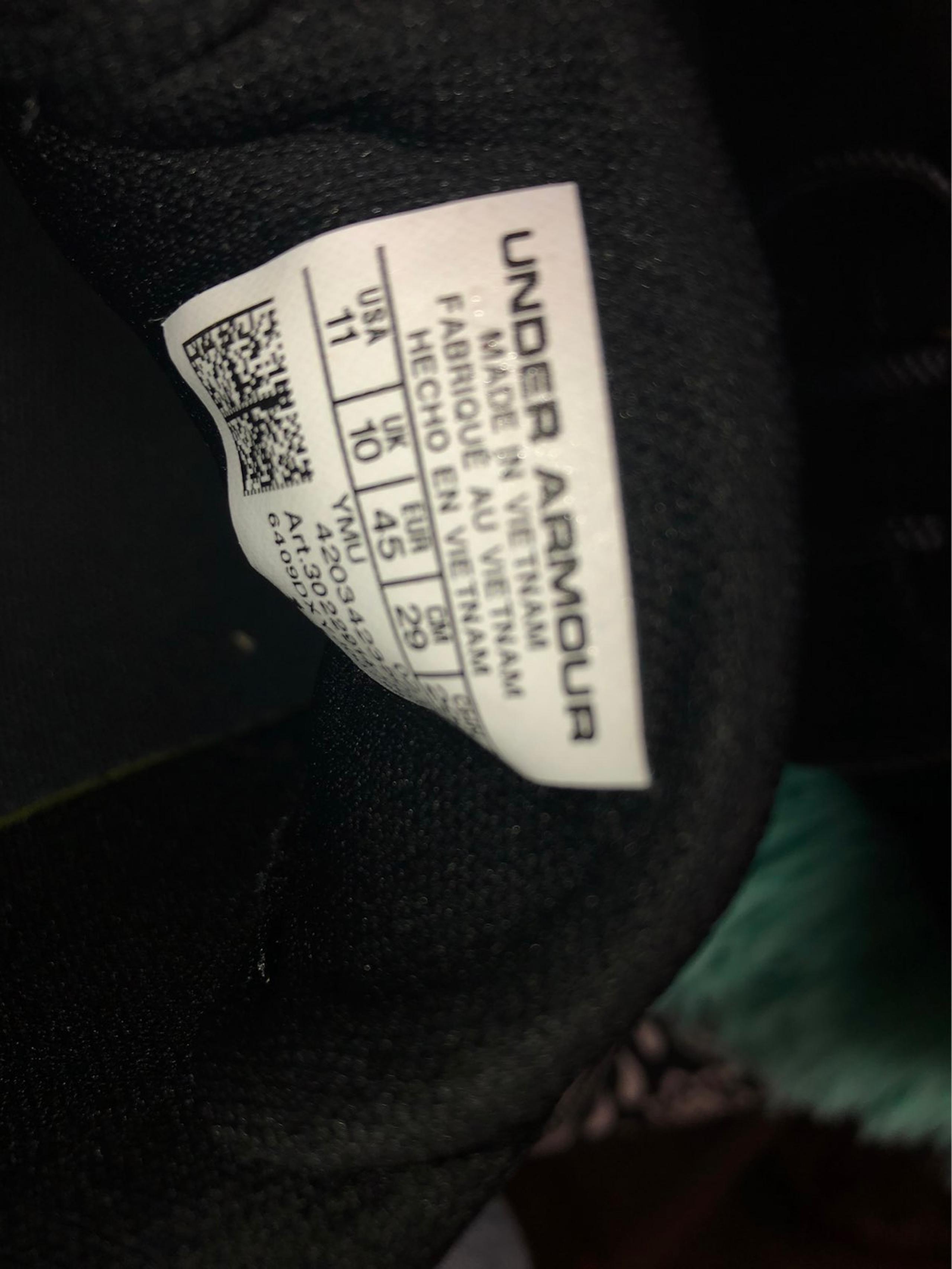 mens Under Armour slip on casual shoes
