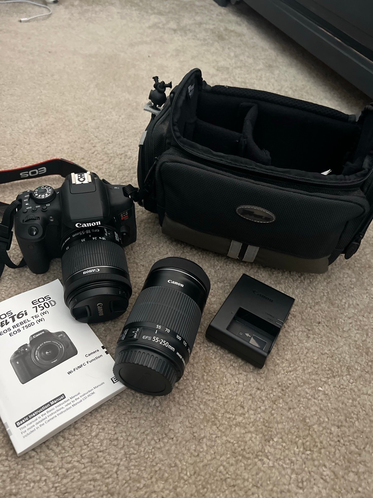 Canon EOS Rebel T6i w/ two lense and camera bag
