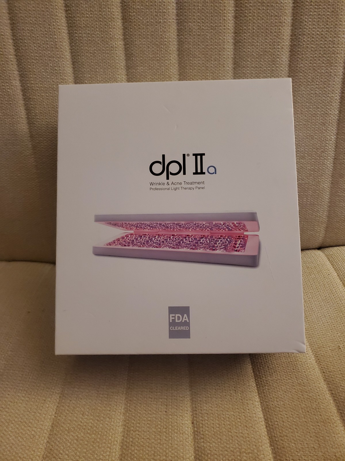 Revive Light Therapy dpl IIa LED Light Wrinkle Reduction & Acne Treatment Panel