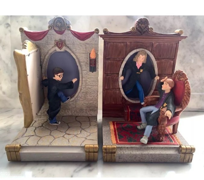 HARRY POTTER CHAMBER OF SECRETS BOOKENDS RARE