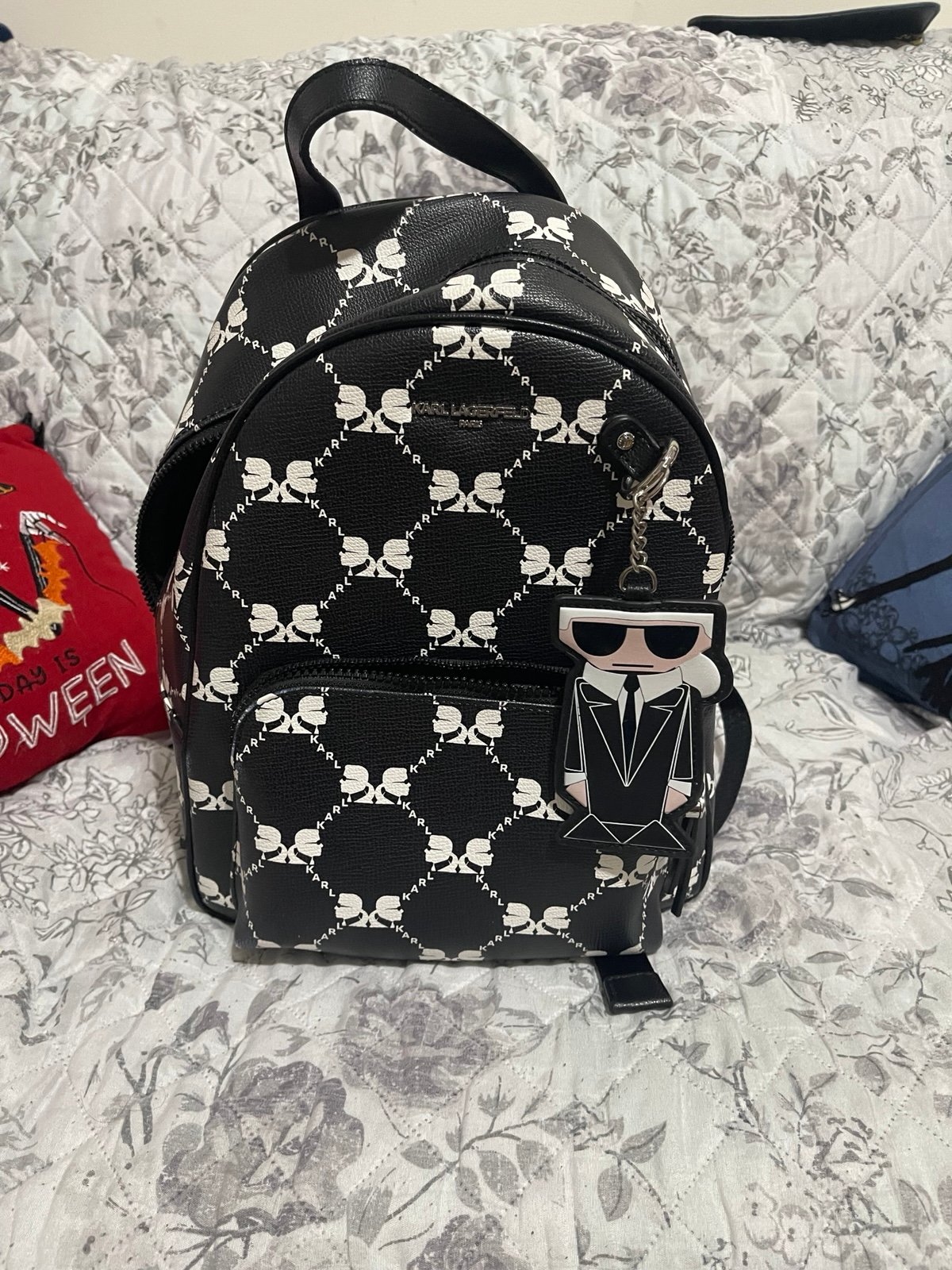 AzuraMart - Karl Lagerfeld K/Stone Crossbody - A110 Off