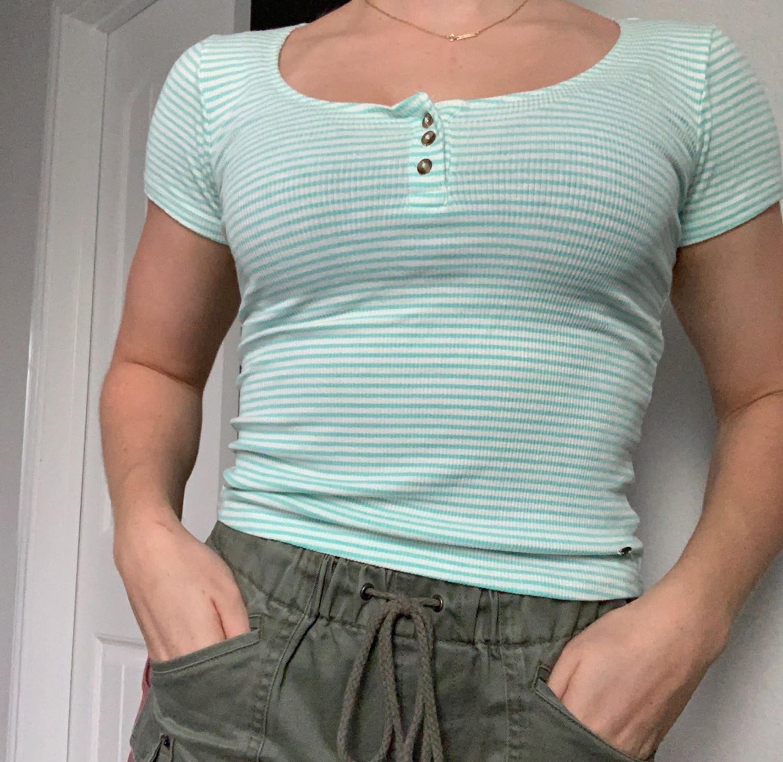 American Eagle top