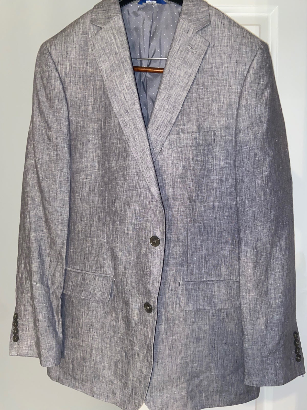 Men’s light grey suit