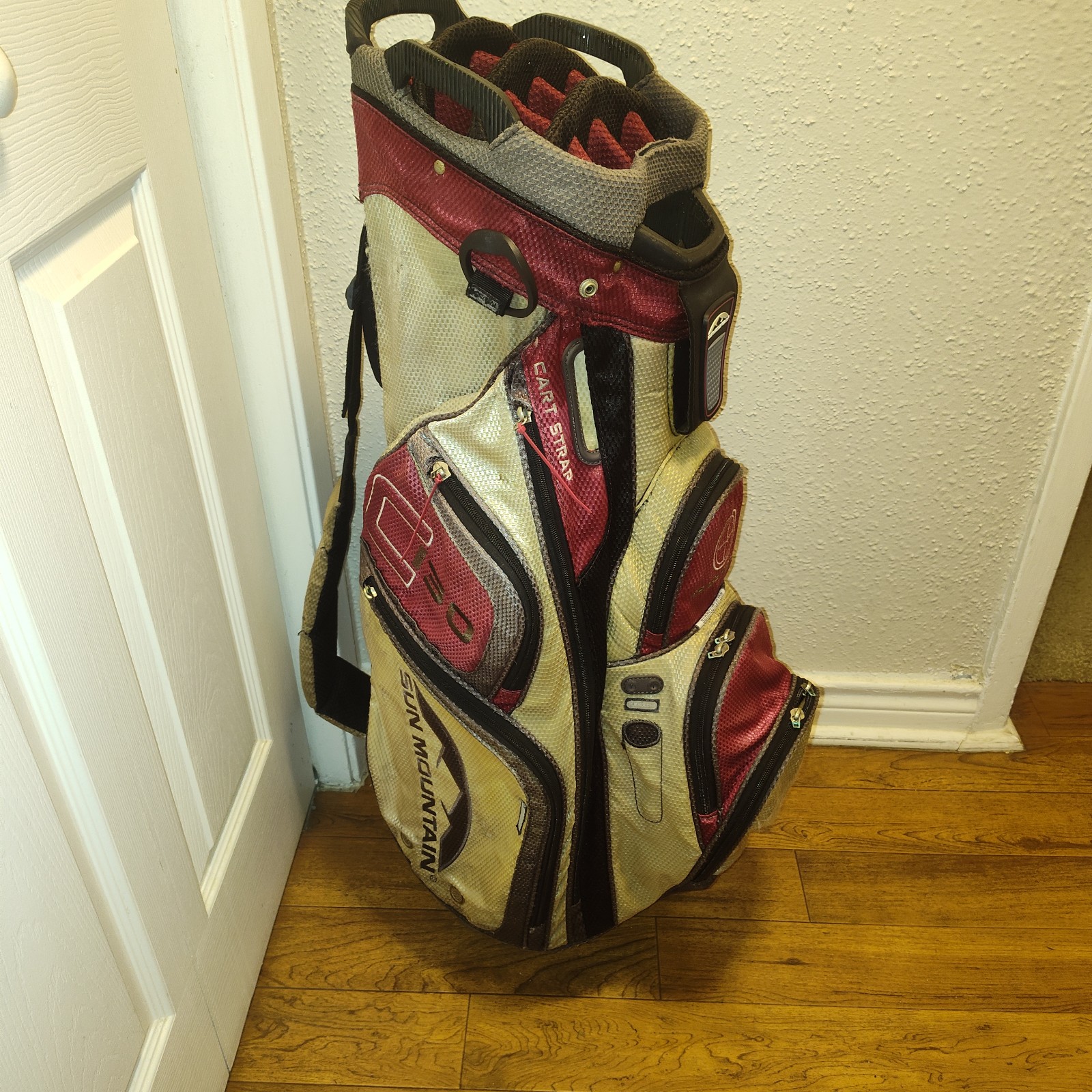 Sun mountain golf bag