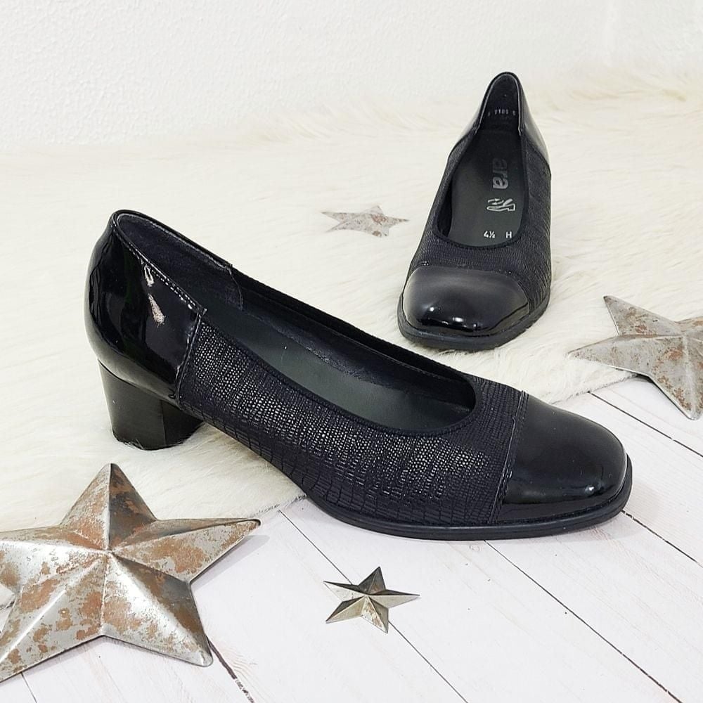 Ara cap toe pumps black patent heels square toe size 7 US / 4.5 UK